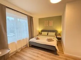 100qm-3 Room-Free Privat Parking-WIFI-SN Apartment