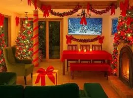 House of Freedom with Sea view sauna and jacuzzi