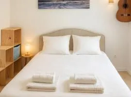 La Maison du Soleil Spacious Villa with Garden