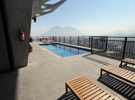 Departamento Centro de Monterrey junto Paseo Santa Lucia y Macroplaza, hotel com banheiras de hidromassagem em Monterrey
