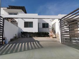 Casa hojazen, ξενοδοχείο σε Cabo San Lucas