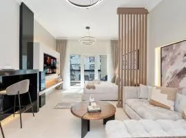 Elite Nest - Deluxe Studio only 1 min away from WB & Ferrari World