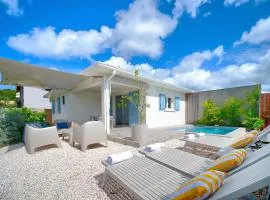 SeaRock & SeaShell Villas