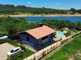 Rancho Container beira rio，位于圣若昂-达巴拉的酒店