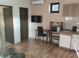 Apartman Lipa- Lipovac Bajakovo、Lipovacのホテル
