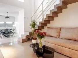 Elegant San Telmo Duplex Design, Space & Silence