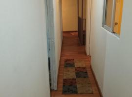 Hostal poetas de Cartagena, hotel in San Antonio