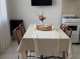 Caetano, hotel em General Roca