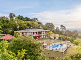 Finca Hotel Resplandor Quindiano - Eje Cafetero Quindío, 5-Sterne-Hotel in Montenegro