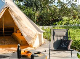 Coronado Hideaway with Private Pool, ξενοδοχείο σε Las Lajas