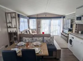 Pet friendly Holiday Home located at 5 Star award winning Shorefield Country Park - within walking distance to Milford on sea Beach