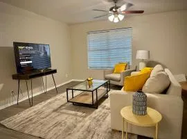 Townhouse A plus location pool long stay discounts