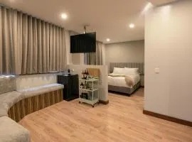 CasaSue Living Hotel