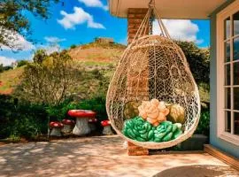 6BR Enchanted Estate on 5 Acres Pool & Mini Horses