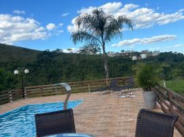 Tríade Chalé da Canastra 2, hotel v destinaci São Roque de Minas