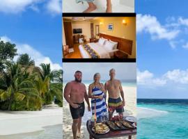 Blue Wave Hotel Maldives - If booked Fullboard a week, free transport to hotel - Best for fishing surfing snorkeling sandbank, hotel with hot tubs in Kudahuvadhoo