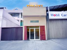 Hotel O near Plaza Millenium formerly Kapten Muslim Residence, hotel a Pulauberayan