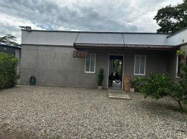 Casa campestre CAVALI, hotel di Restrepo