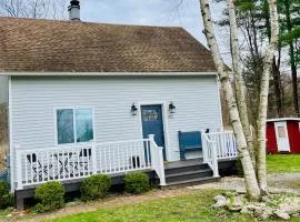 Cozy remodeled Cottage