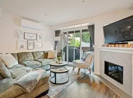 Private Hot Tub | Pool | AC | Free Parking