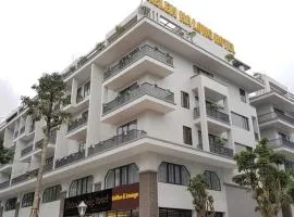 Helen Halong Hotel