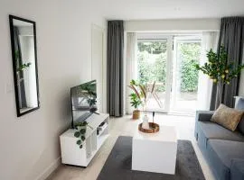 Family-friendly Apartment With Garden & Parking