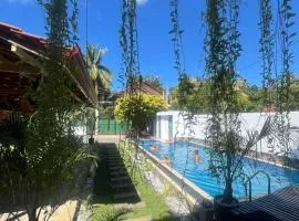 Indunil Family Residence With Pool Hiriketiya