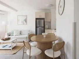 The Landmark- Top Level