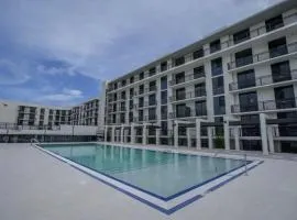 Sleep 6 in Resort Style Community- Near Stadium