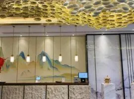 Yinhu Junyi Hotel（Wildlife Park）