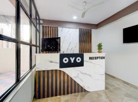 Hotel O PRIME HUB, hotel in Lingampalli