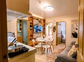 Bright & Cozy 2BR - Sea view at Marina Spatial