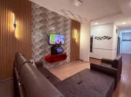 仙本那镇上民宿-夏之家 Semporna Town Homestay-Summer Home, hotel i Semporna