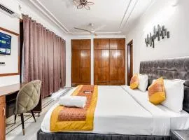 Fortune Home Service Apartment 1BHK, E-30 Near Max Hospital