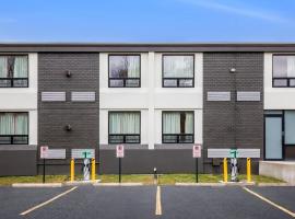 Days Inn by Wyndham Liberty, hotel em Ferndale