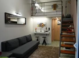 B & G's LOFT