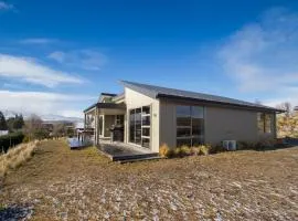 Takapō Escape - Lake Tekapo