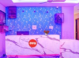 Super Hotel O SAI LEELA RESIDENCY, hotel in Karīmnagar