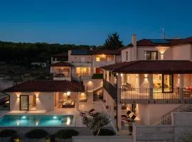 Luxury Villa Wave & San, 2 heated pool, sauna, gym