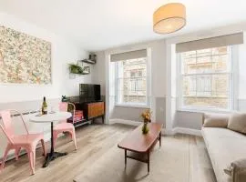 The Nook above the Bookshop - Pass the Keys