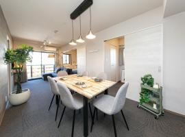 Living like hotel Hakata Premium, hotel i Fukuoka