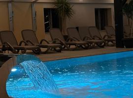 Hotel Bulevard, boutique ξενοδοχείο σε Κωνστάντζα