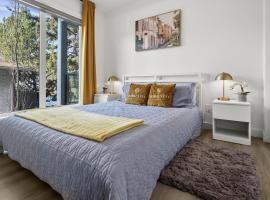 GlobalStay Cozy 1 Bedroom Condo with Balcony Downtown Calgary, hótel í Calgary