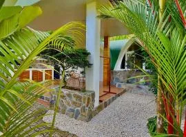 ROYAL SUITES - PORT BARTON