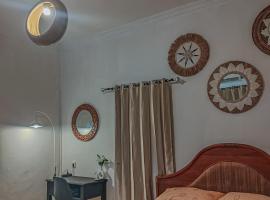 Little Loti Sikumana, hotel v destinaci Maulafa