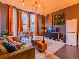 Seaview 3 Bedrooms High Ceiling Flat Sleep 8 Guests