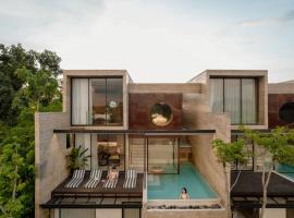 The Xcape River Kwai, Resort in Kanchanaburi