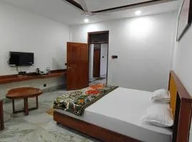 Apun Majuli Guest House