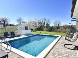 Comfortable holiday home with pool