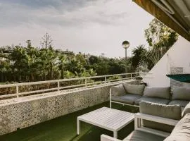 Precioso apartamento con terraza frente al golf